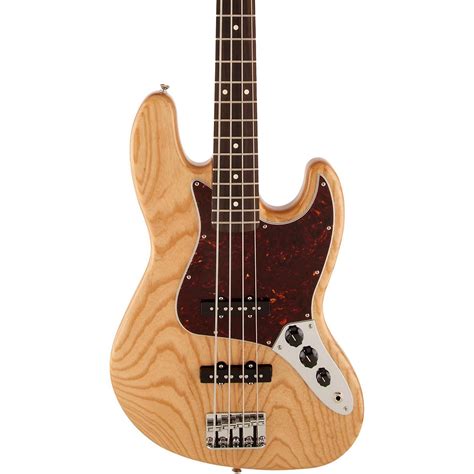 fender deluxe jazz bass special.